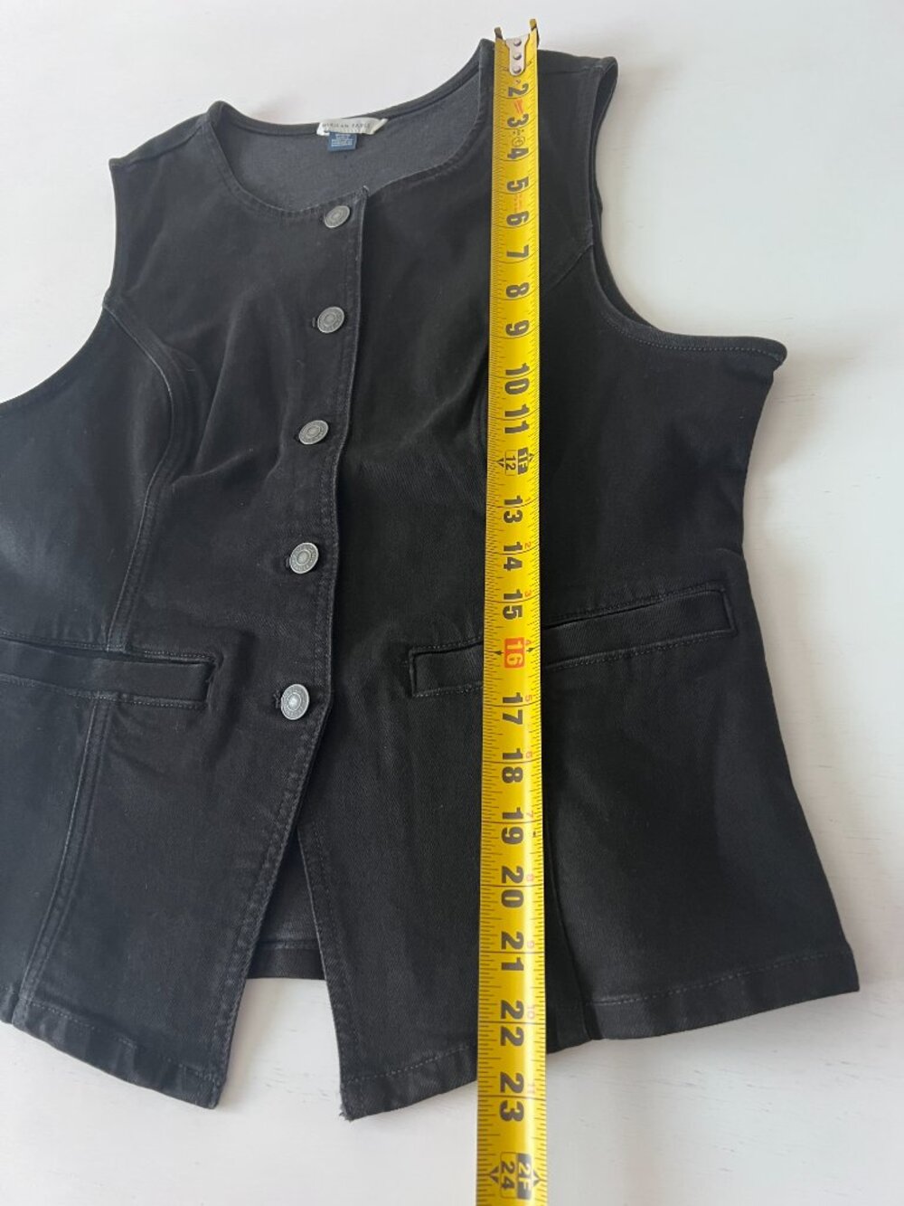 American Eagle Black Fitted Denim Vest - Size Medium - Picture 8 of 8
